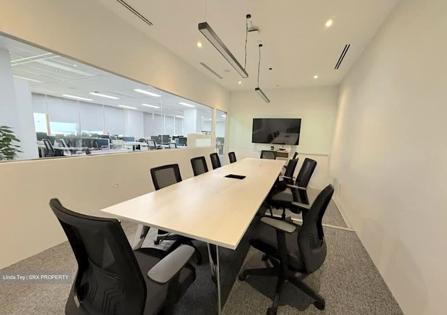 Abi Plaza (D2), Office #566787701